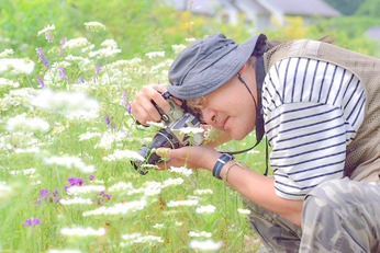 シン･連載スタート〜 『 YAJIN LENS　by 岩崎努 』