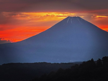 シン・富嶽三十六景　一の巻