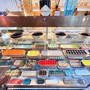 トラディショナルとモダンの融合〜あーとなやちむん　沖縄 読谷『一翠窯』