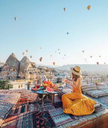 用と美〜芸術性と職人技...カッパドキアで暮らす一族が織るトルコ絨毯を日本に紹介してるファルクさんに出会いました。